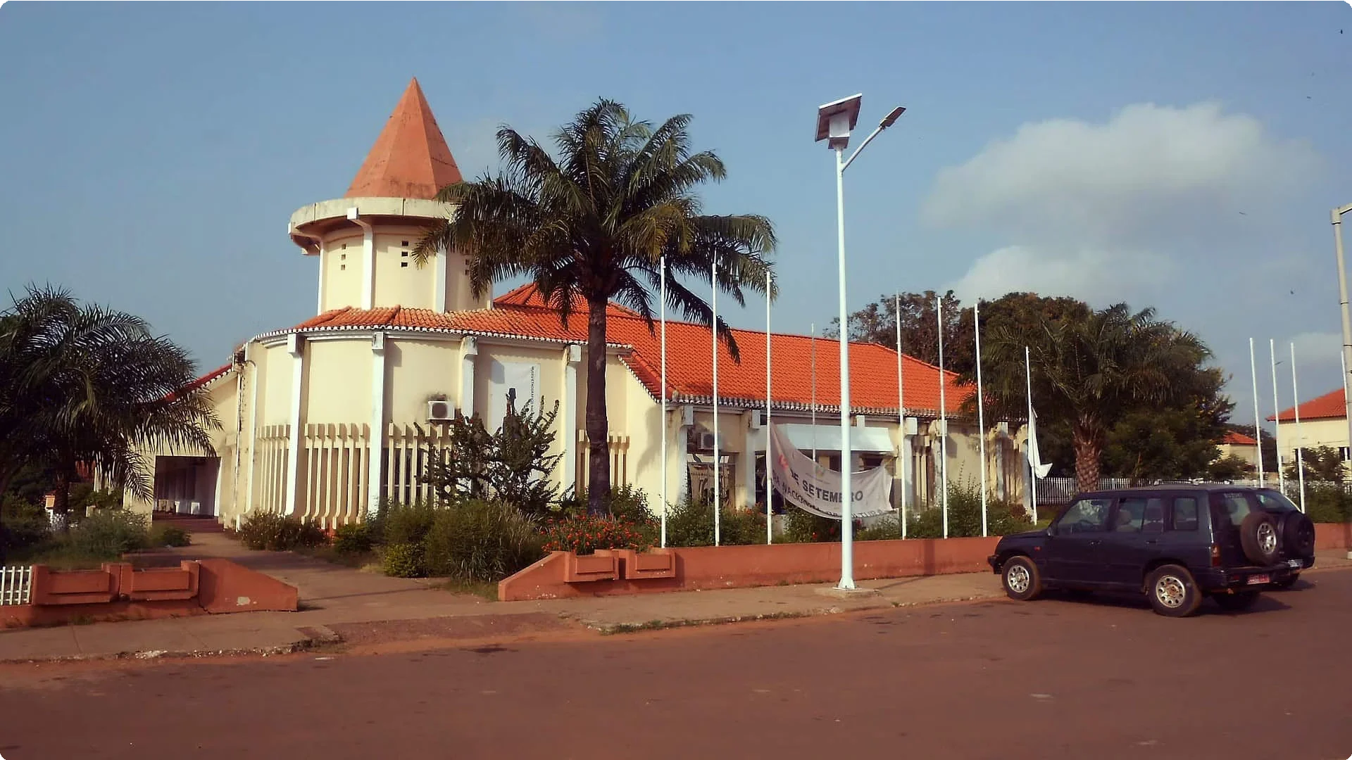 Guinea-Bissau 17