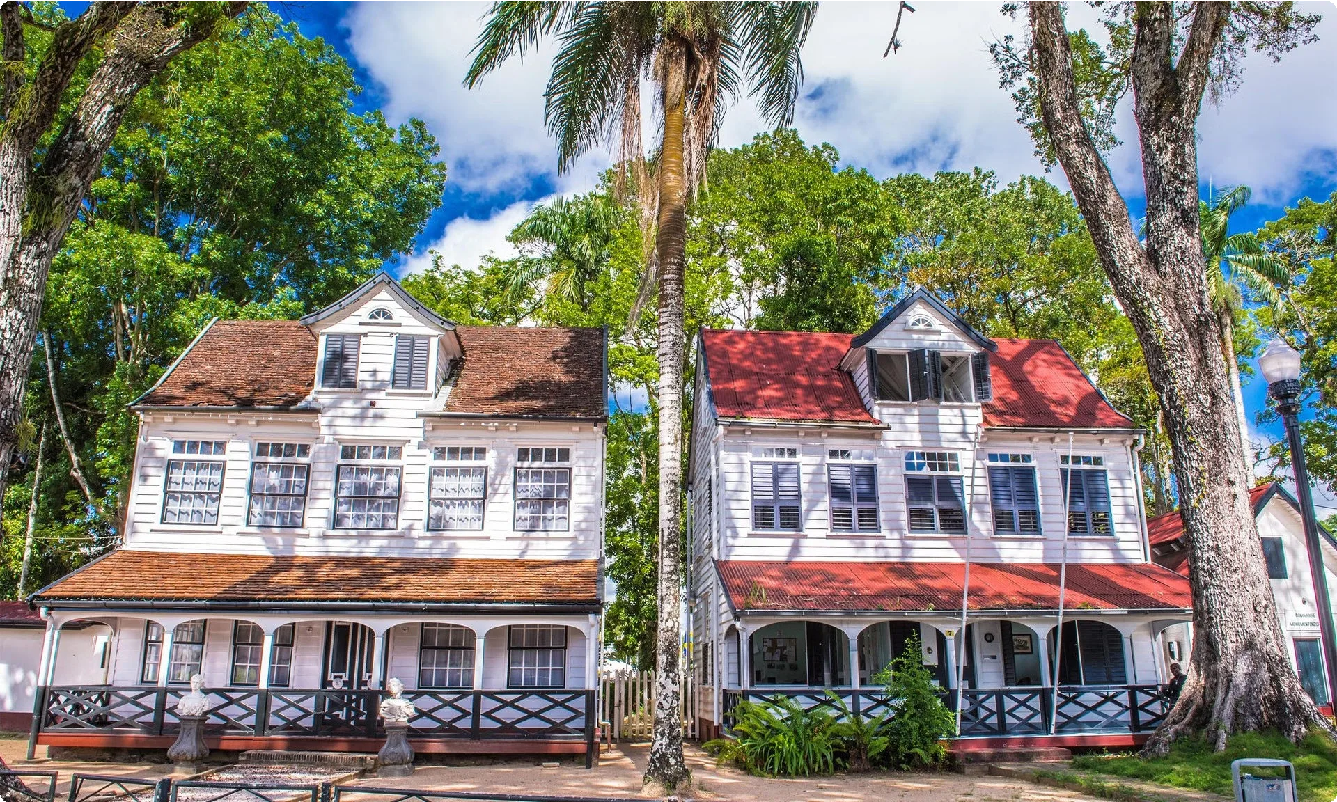Suriname 14